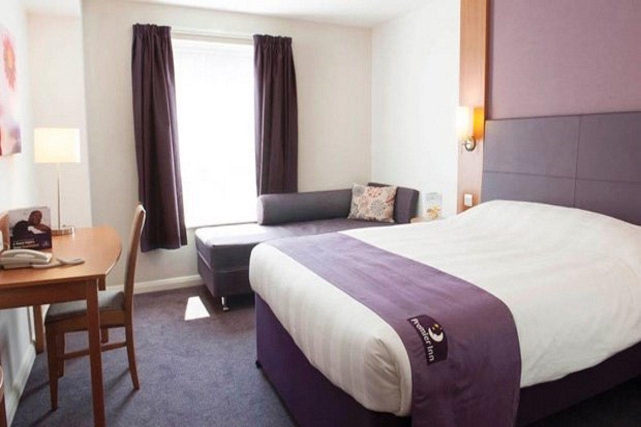 Premier Inn Falkirk East Eksteriør bilde